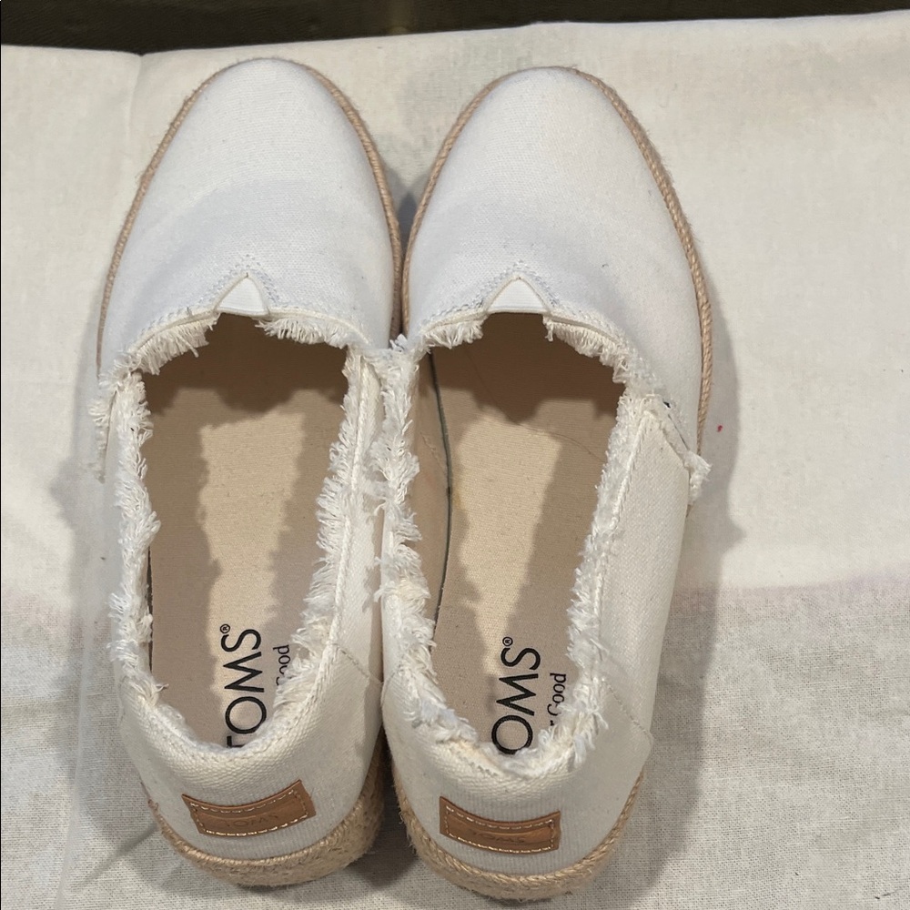 Toms White Frayed Canvas Slip-Ons